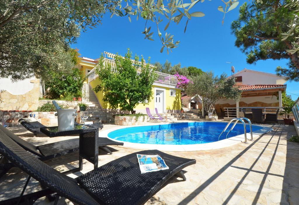 Villa Marin โตรกีร์ ภายนอก รูปภาพ
